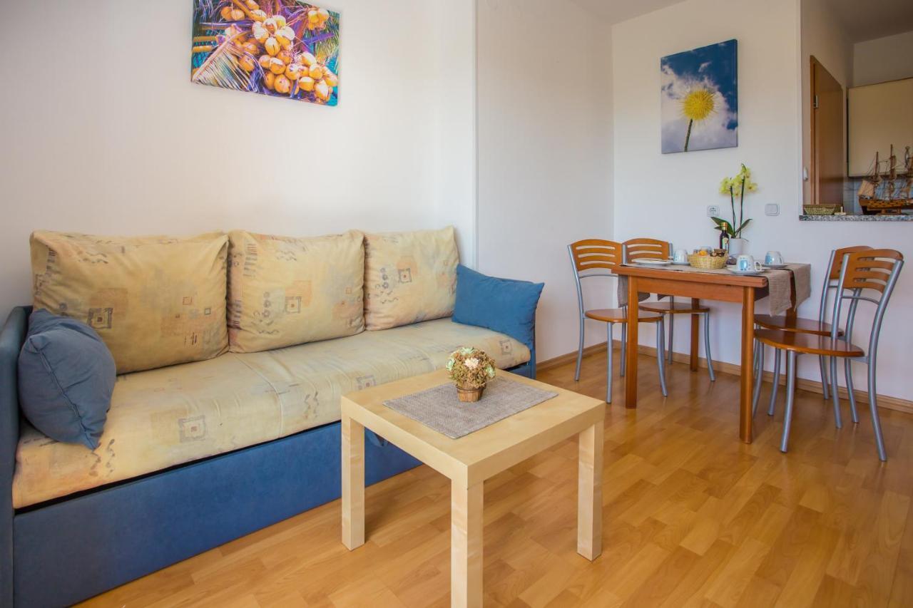 Appartement Apartman Vlado à Vrsar Extérieur photo