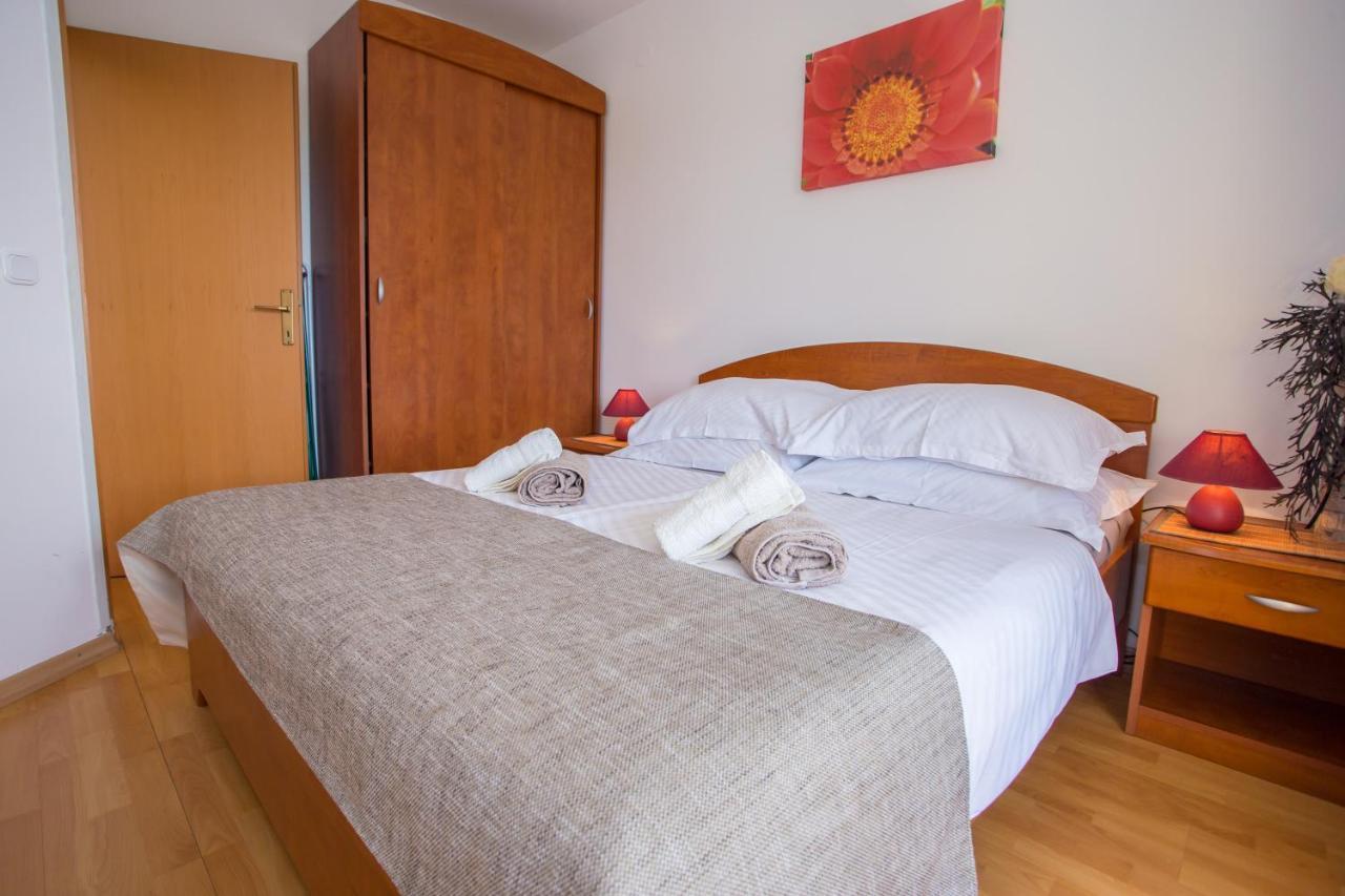 Appartement Apartman Vlado à Vrsar Extérieur photo
