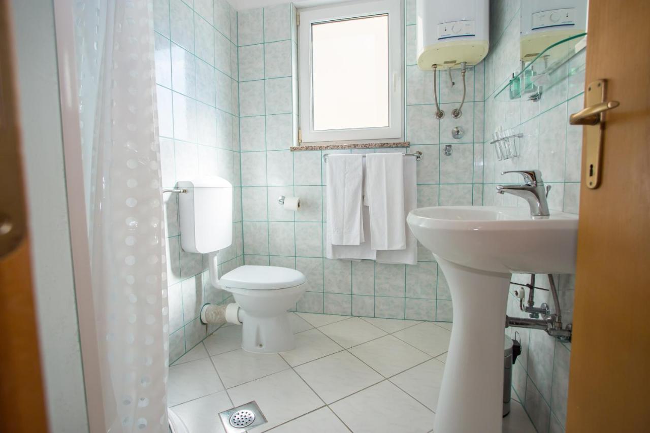 Appartement Apartman Vlado à Vrsar Extérieur photo